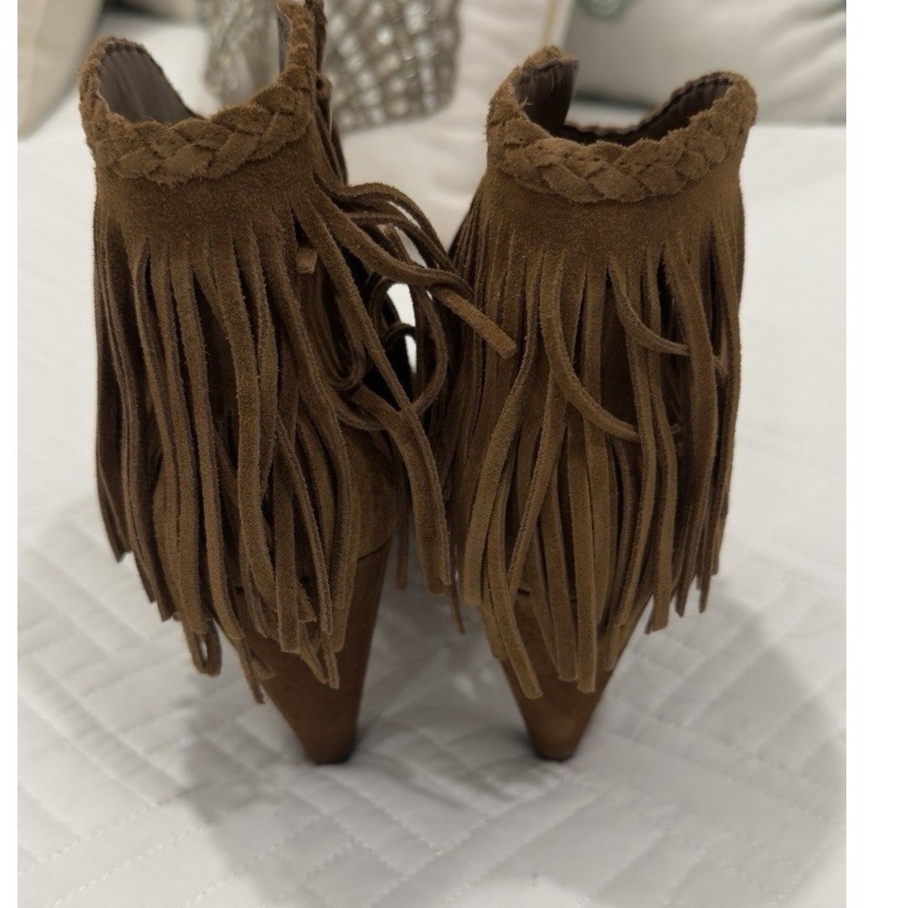 Vince Camuto Women Brown Suede Fringe Ankle Boots Pointed Toe Stiletto Heel 10M - Picture 7 of 8
